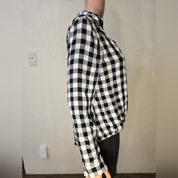 Madewell Top Womens Small Black White Buffalo Check Plaid Wrap Front Shirt - Picture 6 of 9